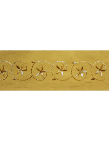 Medieval-regional apron, embroidered. (Gold).