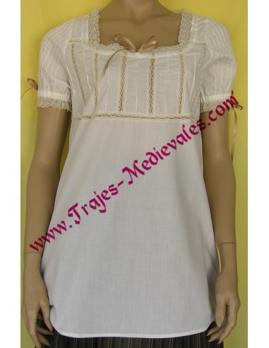 Blusa regional, Eugenia de Montijo.