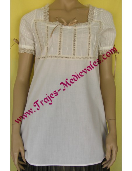 Blusa regional, Eugenia de Montijo.