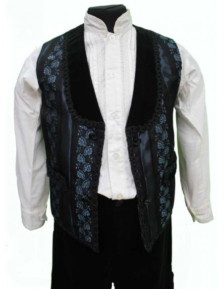 Traje regional niño, brocado. Talla 5, c-1.