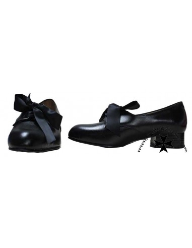 Zapato regional dama, tacón bajo.