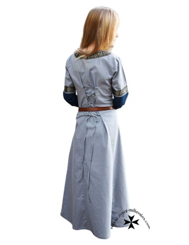 Vestido medieval de niña, modelo Marlene, azul. Manga larga. Detalle