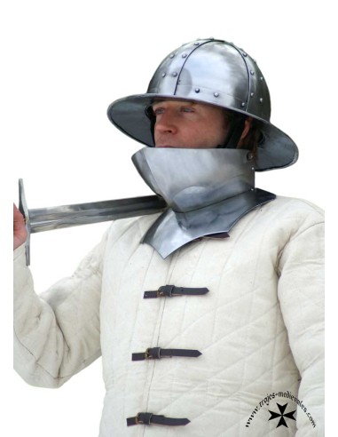 Capellina medieval con bandas, Siglos XIV y XV....