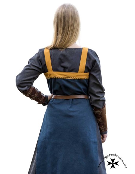 Delantal Vikingo modelo Freydis. (En varios colores)