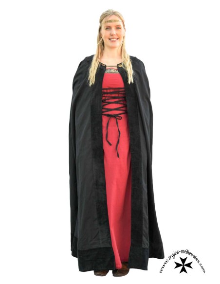 Manto medieval de mujer