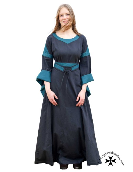 Vestido medieval Constanza. 1