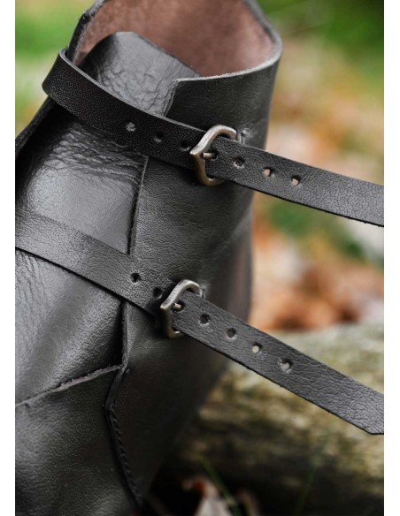 Botín Medieval con hebillas, marrón oscuro s.XIII-XVI