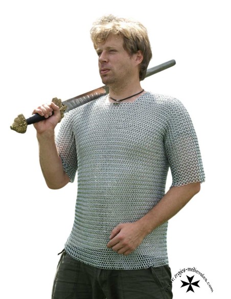 Short-sleeved chainmail shirt, butted, zinc plated