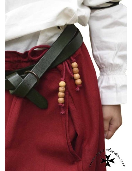 Plain medieval skirt for girls, wide flare. Red color.