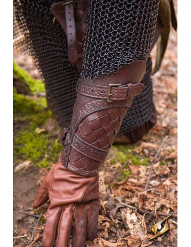 Ranger Bracers, Leather. Brown.