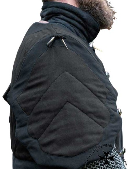 Gambesón acolchado, modelo Dastan. Mangas desmontables (Varios colores)