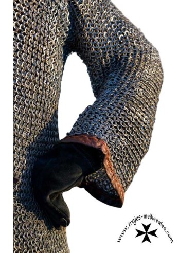 Chainmail, soldier. Long sleeve. (Flat ring)