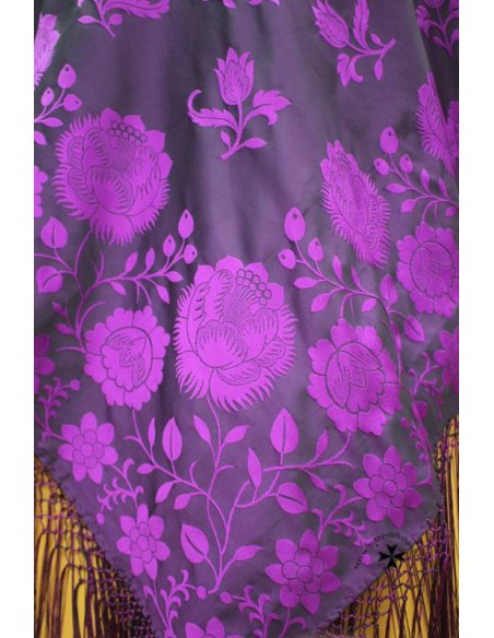 Mantoncillo de gro, ref. PR490. Mora-mora. (140x140 cm.) Detalle.