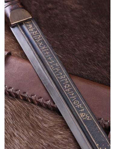 El Seax de Beagnoth - Con incrustaciones de oro...