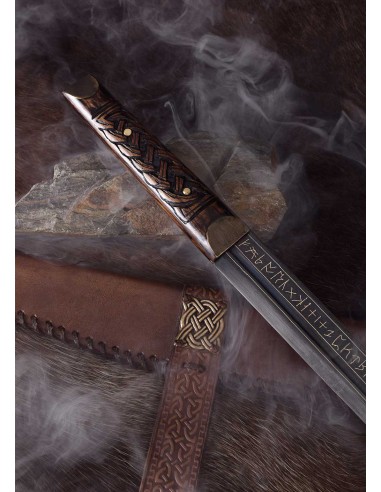 El Seax de Beagnoth - Con incrustaciones de oro...