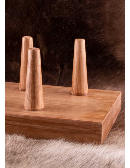 Stand for 13 Spearheads