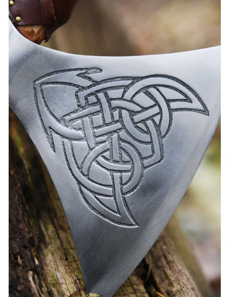 Hacha vikinga de acero fundido, tipo M, con grabado y envoltura de cuero