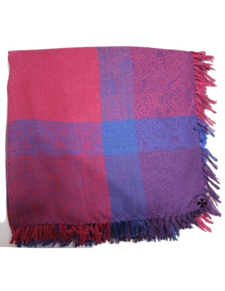 Mantón merino, ref. P282. (Rayón). Granate-marino. (135x135 cm.)