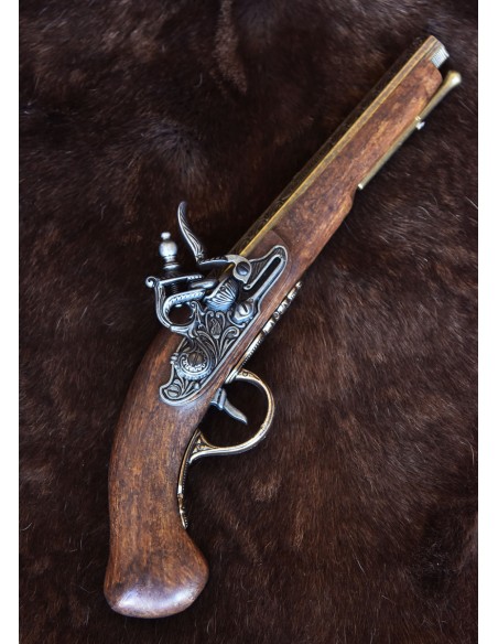 Pistola de chispa, siglo XVIII, latón, réplica