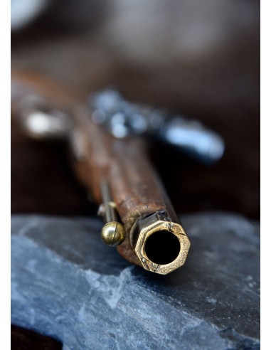 Pistola de chispa, siglo XVIII, latón, réplica