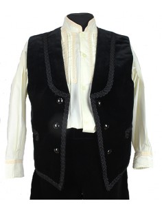 Traje regional niño, de terciopelo.