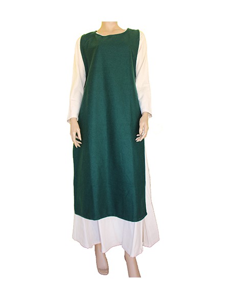 Conjunto medieval, de lana, Hertha.