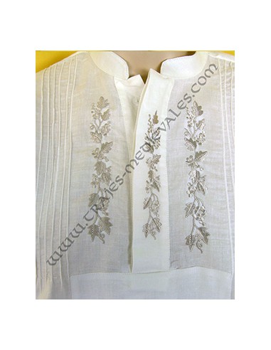 Blusa regional, caballero, Amadeo de Saboya, detalle pecherín.