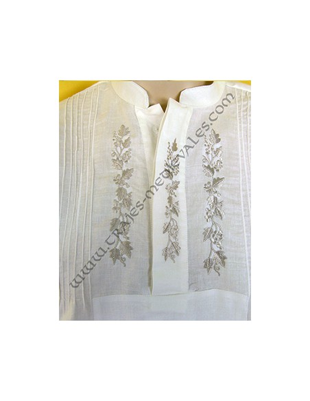 Blusa regional, caballero, Amadeo de Saboya, detalle pecherín.